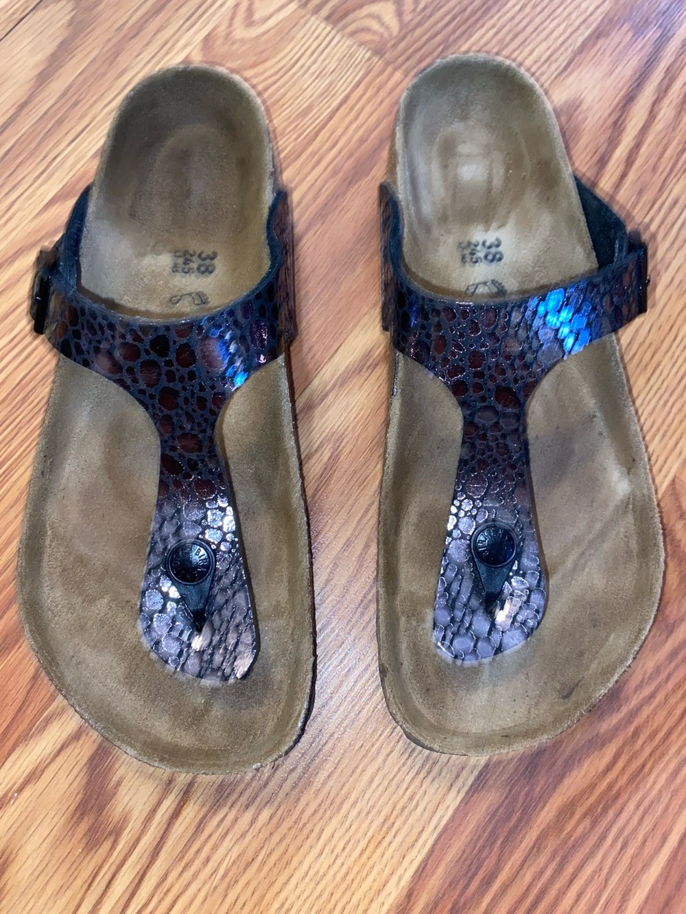 Birkenstock | Gizeh Thong Sandal | Metallic Stones Black | Size 38 / 7-7.5 - Picture 9 of 16